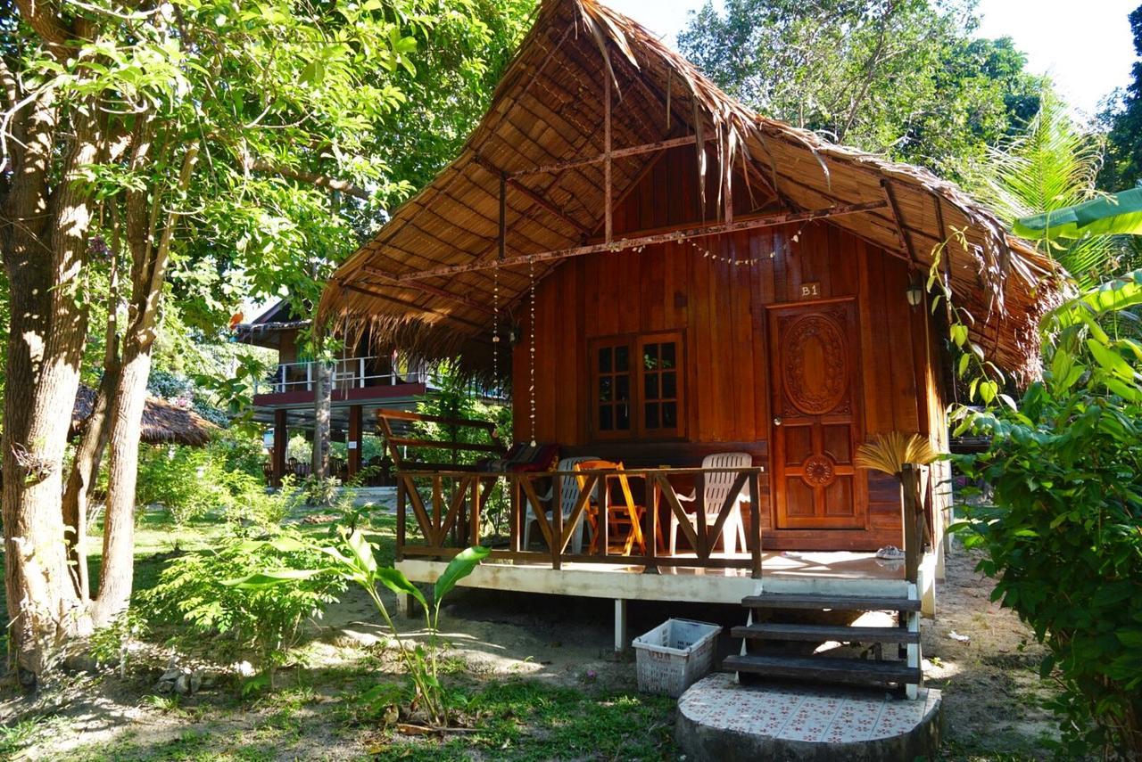 Smile Sunset Resort Koh Lipe Exteriör bild