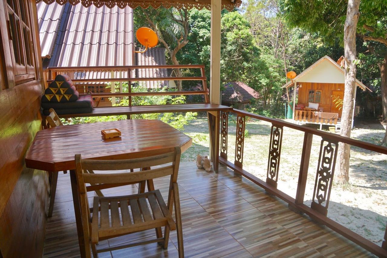 Smile Sunset Resort Koh Lipe Exteriör bild