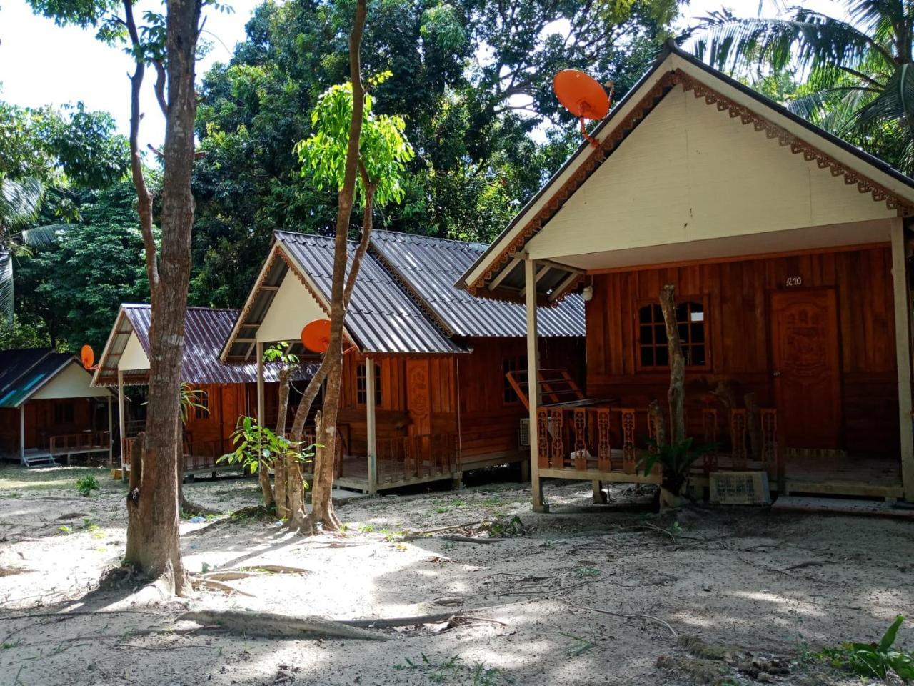 Smile Sunset Resort Koh Lipe Exteriör bild