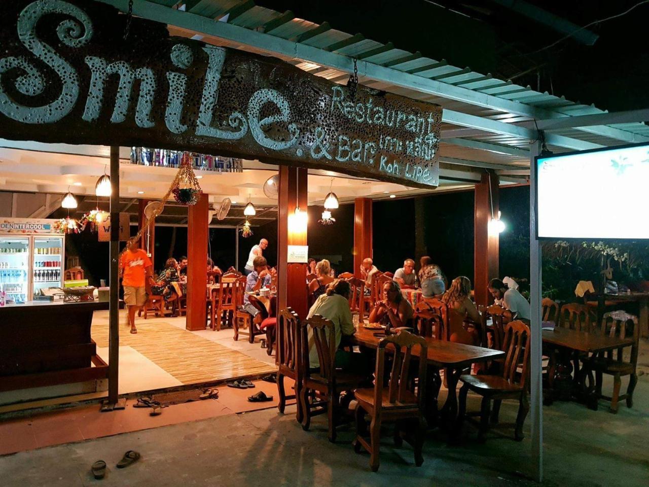 Smile Sunset Resort Koh Lipe Exteriör bild